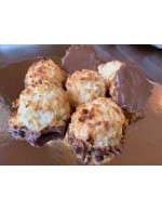 Chocolate macaroons 