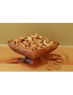 Roasted and salted cashew nuts